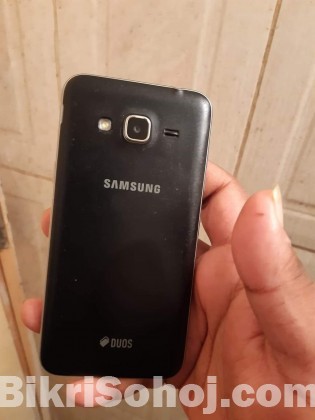 Samsung J3 2016